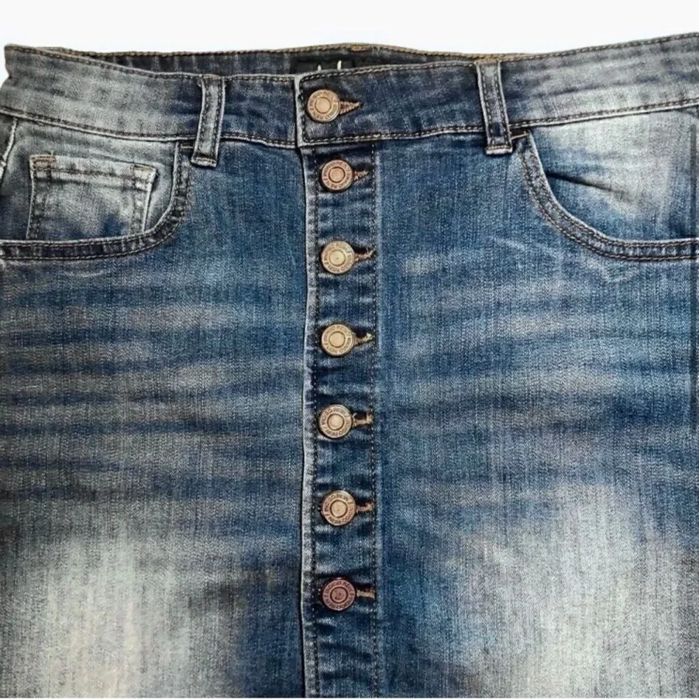 Indigo Rein Blue Button Front Denim Mini Skirt Women’s 7/27 (Juniors)